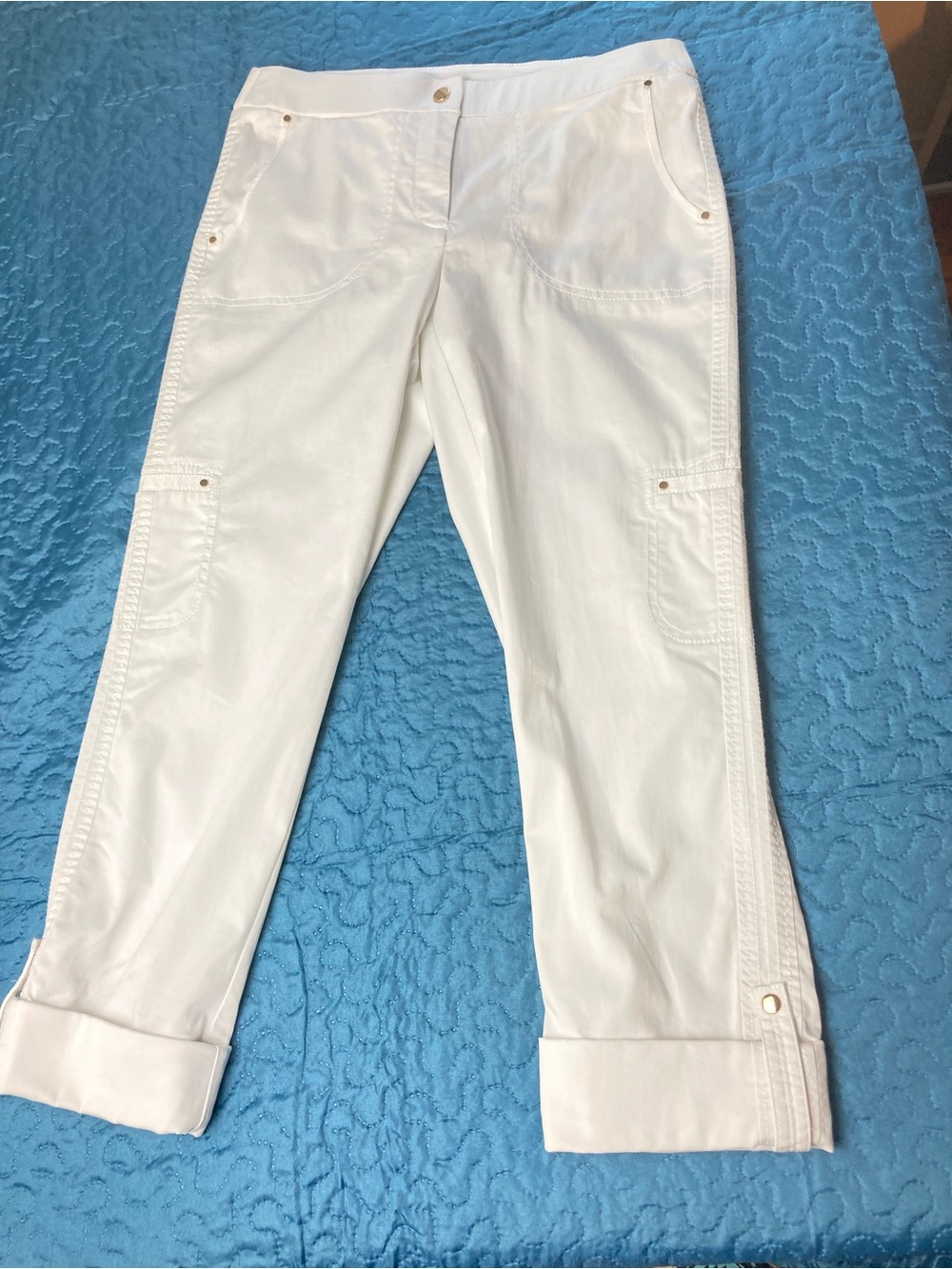 Chicos Roll Cuff Crop Ankle Pants size Small 4